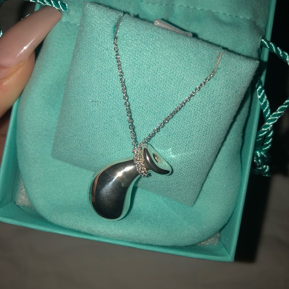 Brand new Elsa Peretti Tiffany&co bottle pendant